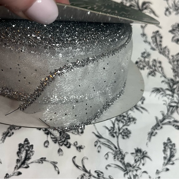 Costco silver sparkly wire edged ribbon for crafts, gift wrapping, etc - Picture 1 of 4